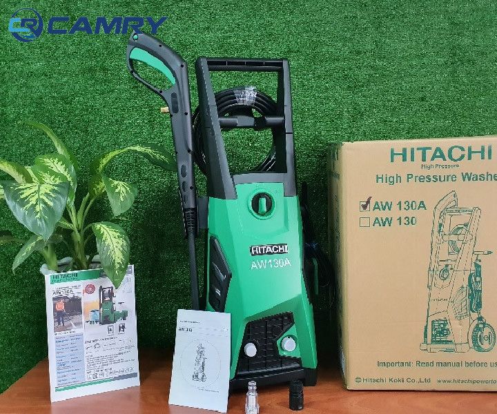 máy rửa xe ô tô hitachi nhập khẩu