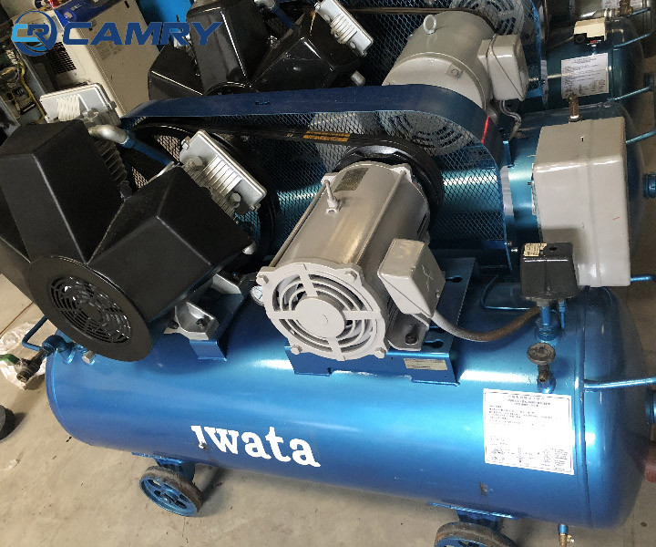 máy nén khí piston iwata không dầu