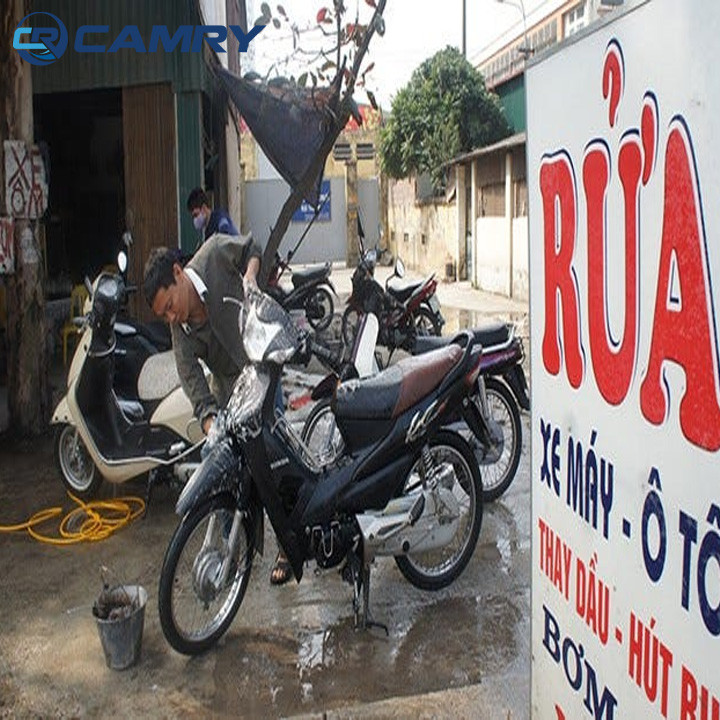 rua-xe-may-quan-7-7